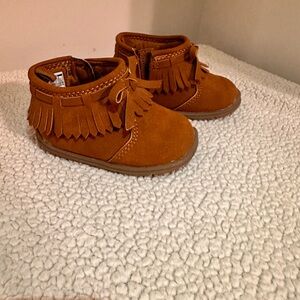 Carter’s baby-girls Camber First Walker Shoe